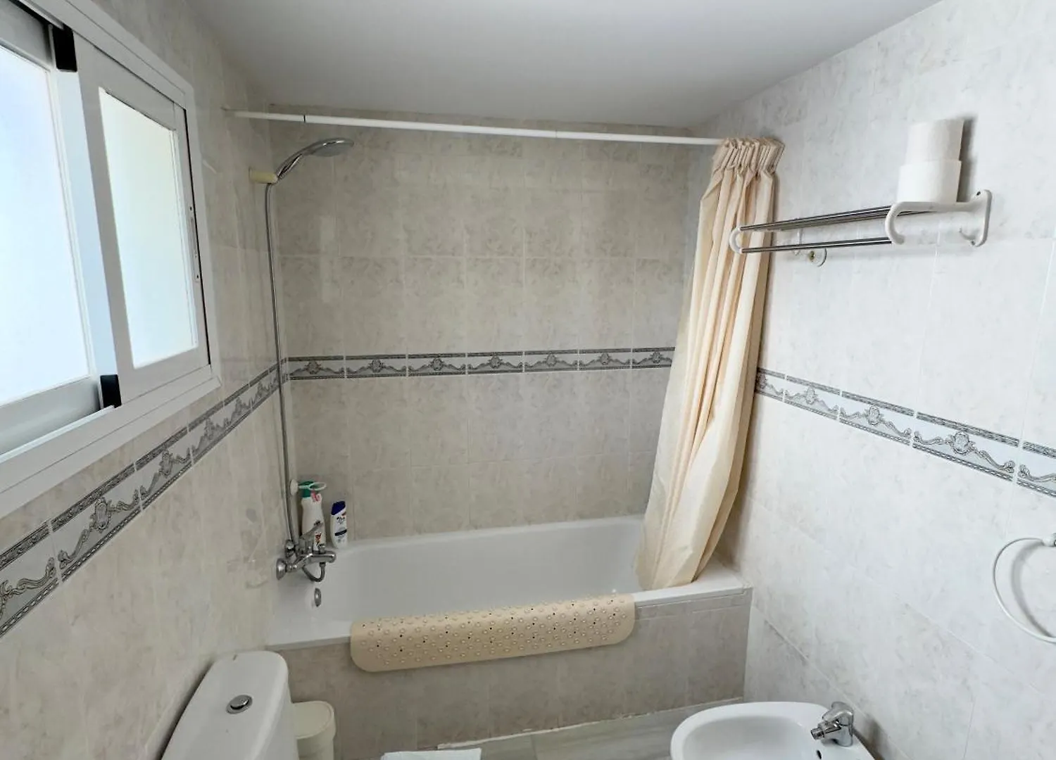 Apartamento Soleado En Miraflores Malaga Spain