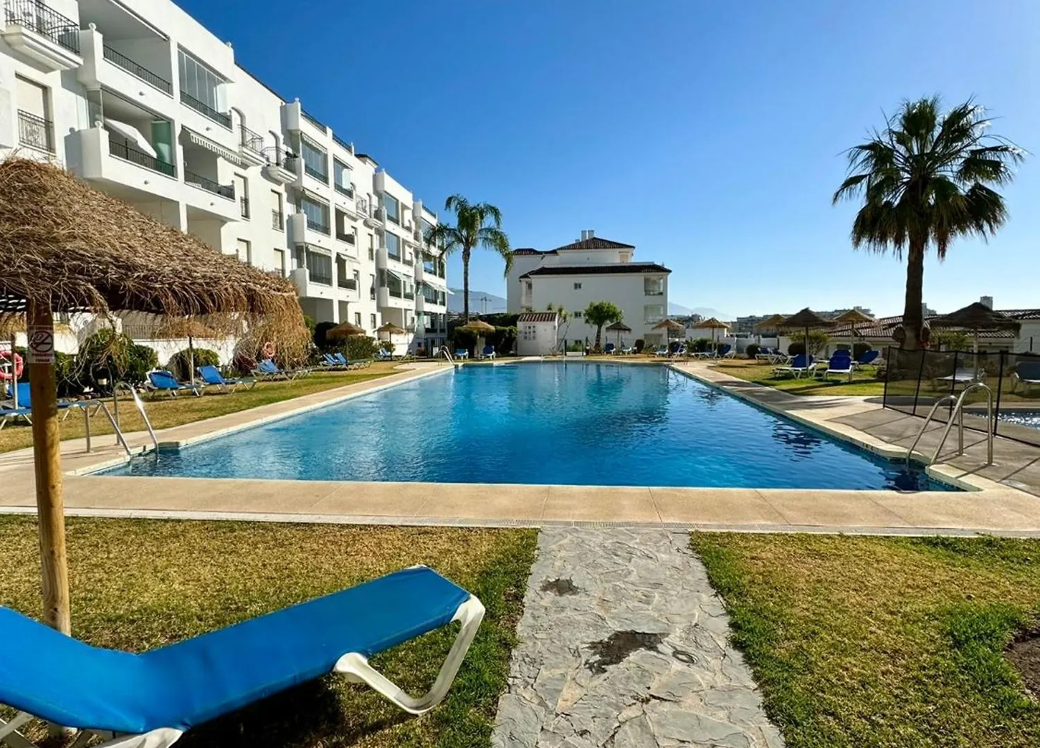 Apartamento Soleado En Miraflores Malaga 0*,  Spain