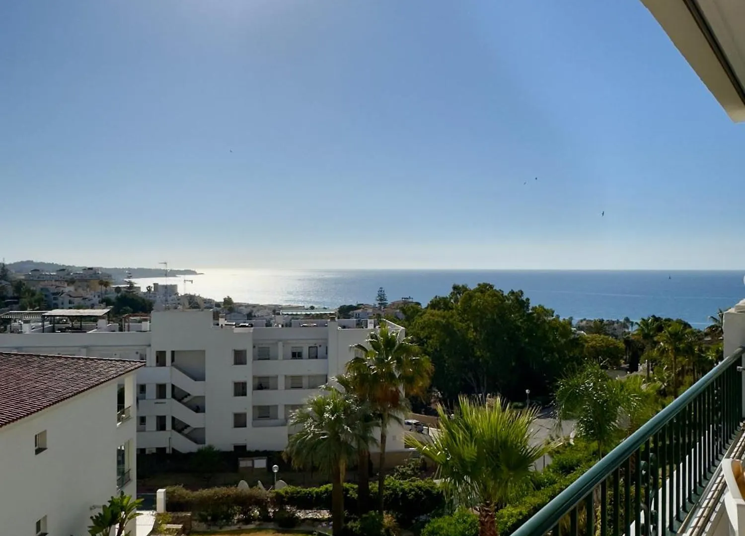 Apartamento Soleado En Miraflores Malaga